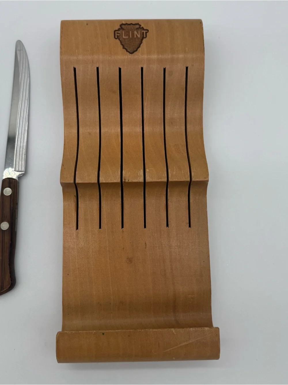 Vintage Set Of 6 Flint USA Wood Handle Steak Knives Wooden Case Waverly Edge MCM